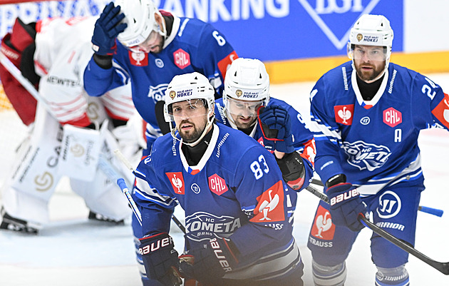 ONLINE: Alpské přesuny. Kometa čelí v Lize mistrů Bernu, Hradec hraje s Bolzanem