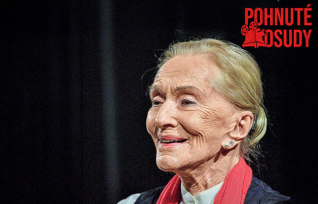 Tělo matky unesla z pitevny, proklouzla Berlínskou zdí. Traumata Soni Červené