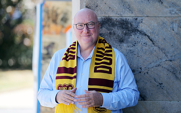 Nepostoupit do dvou let, fanoušci mě utlučou, směje se majitel Dukly Jihlava