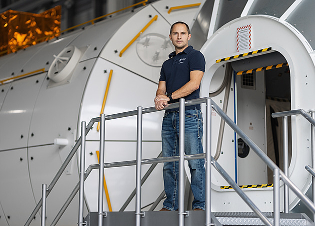 Za dva roky by se do vesmíru mohl podívat astronaut Svoboda. Na čem ještě záleží