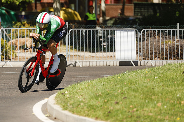 Vuelta ONLINE: Časovku vede Ganna. Otruba vypadl z dvacítky, v cíli je už i Hirt
