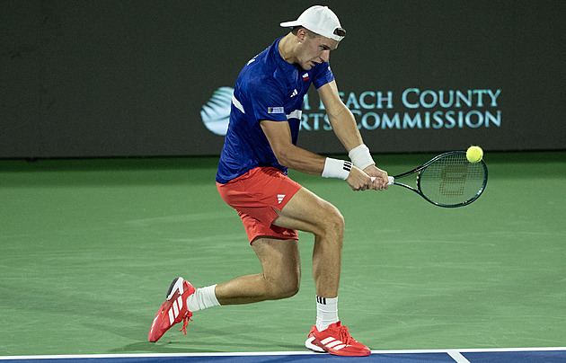 Davis Cup ONLINE: Skvělý Lehečka zdolal Fritze, Menšík v pátém zápase řádí a vede