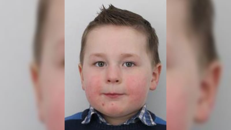 Policie pátrá po 12letém chlapci z Lounska. Odjel na slavnosti a od té doby se neozval