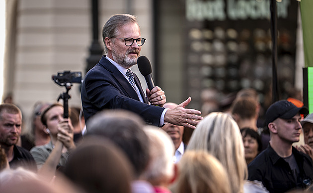 Stačilo! se blíží dvojcifernému zisku, ANO dál dominuje, zjistil nový průzkum