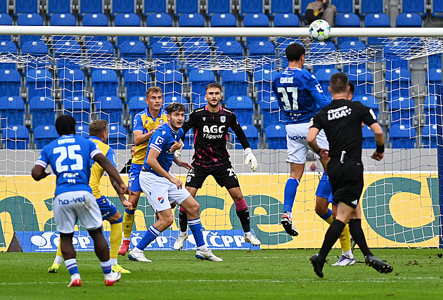 Baník - Teplice 1:1, dohrávku přerušeného utkání vyrovnal z penalty hostující Bílek
