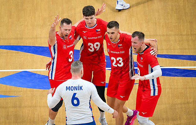 Češi poslali Brazílii domů, na MS si zahrají osmifinále. Proti Číně exceloval Indra