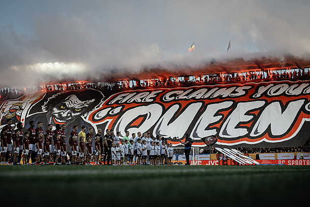 ONLINE: Sparta - Plzeň 0:1, osamocený Vydra hlavou otevírá skóre