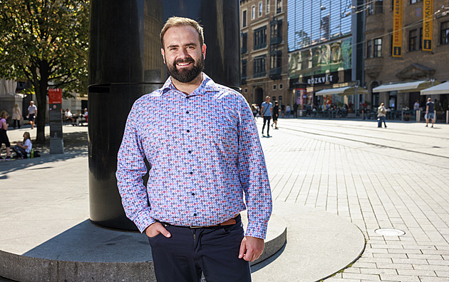 Lepší silnice pomohou udržet lidi v regionech, říká jihomoravský lídr STAN Flek