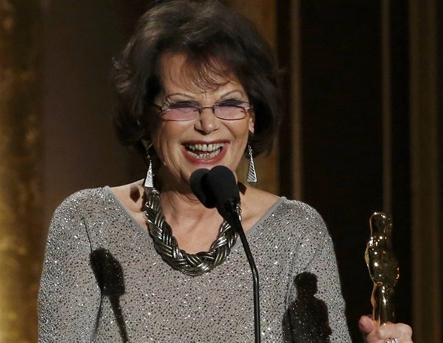 Zemřela hvězdná italská herečka Claudia Cardinalová, bylo jí 87 let
