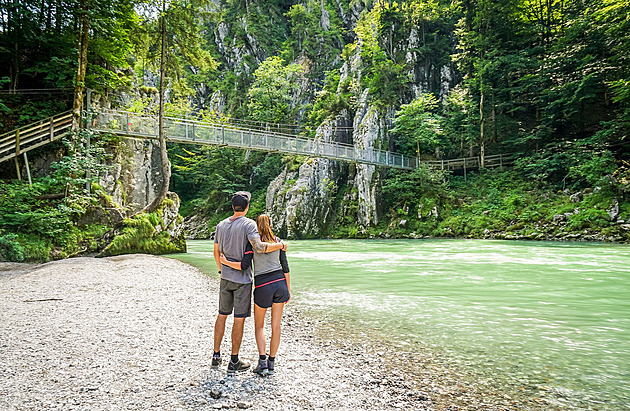 Babí léto u sousedů v Kaiserwinklu: vyveďte lamy, stopujte pašeráky