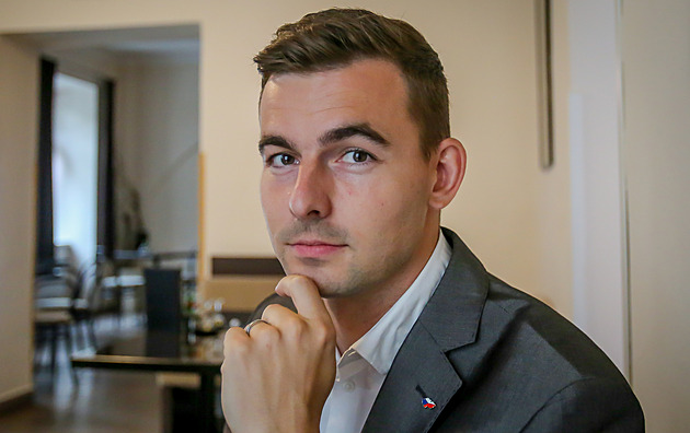 Volby do Poslanecké sněmovny 2025 ONLINE: SPD chce lidem dopřát nástroj obecného referenda