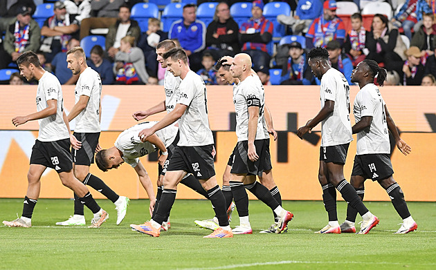 ONLINE: Plzeň - Zlín 0:1, Durosinmi trefil z penalty tyč, domácí ve druhé půli tlačí