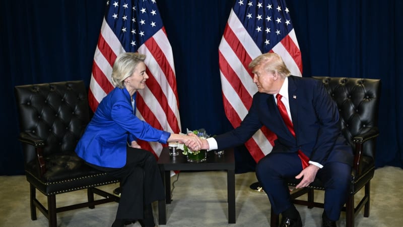 Boj o přízeň Trumpa vyhrála Leyenová, Trump tak konečně naslouchá EU. Přátelství ale má háček