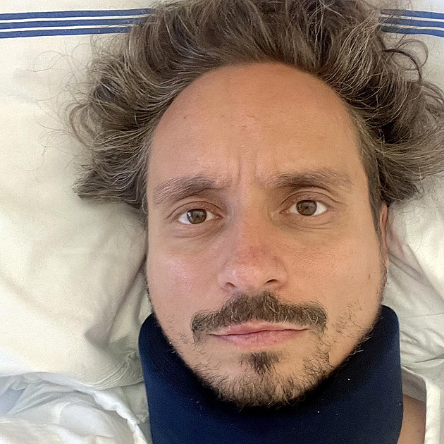 Mádlův bratr a kandidát STAN měl vážnou nehodu. Zázrak, že přežil, řekl Rakušan