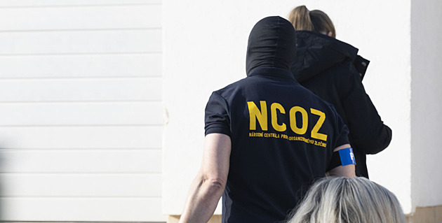 Policie po razii u jihomoravských silničářů stíhá pět lidí, jde o podezřelé zakázky