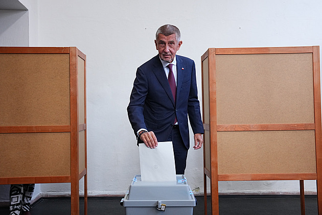 Svobodné volby jsou svátek, řekl Babiš u volební urny. Hlasoval v Ostravě