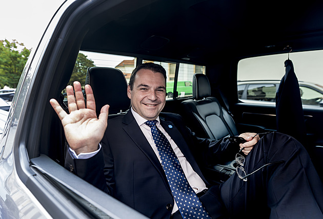 ONLINE: ANO drtivě vede, SPOLU roste nad 20 %. Stačilo! se zřejmě nedostane