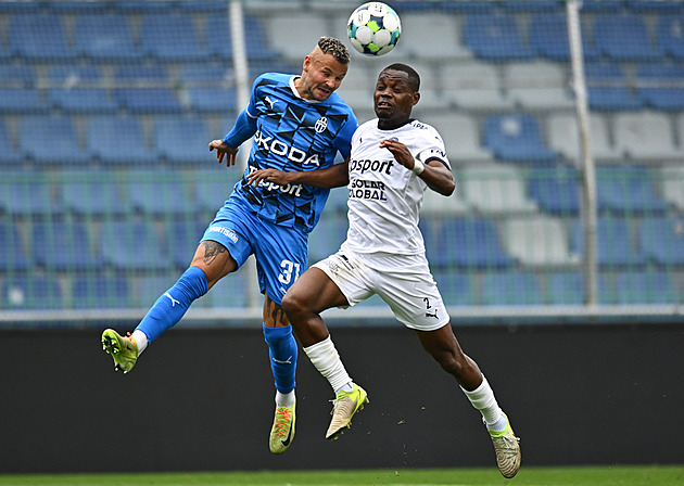 Ml. Boleslav - Slovácko 0:0, trápení týmů čekajících na výhru, diváci gól neviděli