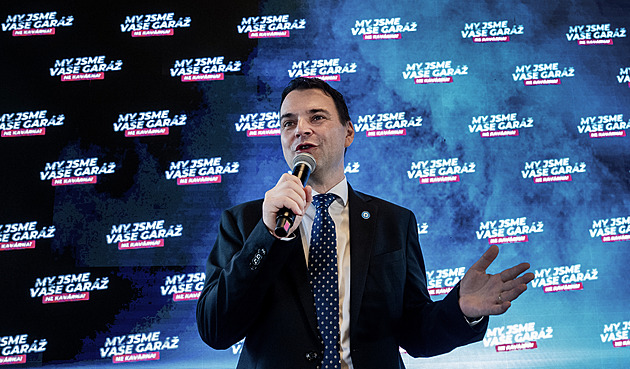 Hudebník, Klausův muž i závodník. Kdo za Motoristy zasedne do Sněmovny