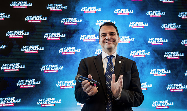 Vyjednávat za Motoristy bude Macinka, Turek a Šťastný. S ANO se sejdou večer