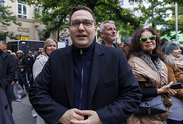 Metropole jako výjimka: jasně vyhrálo SPOLU, o dvě čtvrti se těsně přetahovalo s ANO