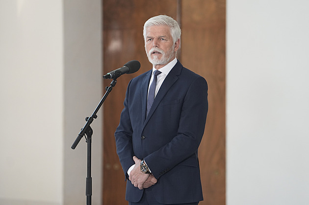 Pavel řekl, kdy svolá Sněmovnu. Babiš mu ukázal, jak vyřeší střet zájmů