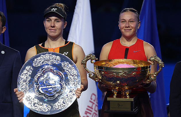 Marný boj. Nosková se otřepala z kanára, ale finále v Pekingu prohrála