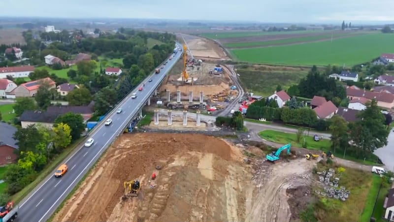 Co bude s dálnicemi? Babiš viní Kupku z ohrožení výstavby. ŘSD chybí desítky miliard 