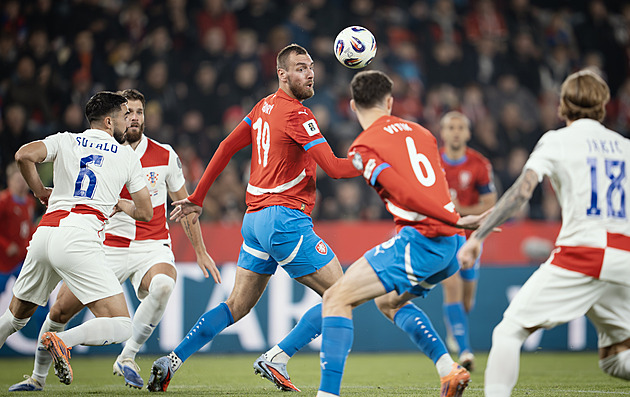 ONLINE: Česko - Chorvatsko 0:0, další šance. Provodův přímý kop vyráží brankář