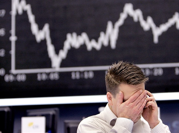 Trump ohlásil vyšší cla vůči Číně a zaskočil trh, akcie v USA prudce klesly