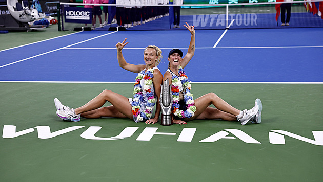 Siniaková s Hunterovou triumfovaly ve Wu-chanu, Češka má letos čtvrtý deblový titul