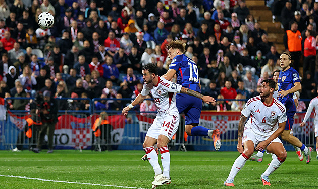 Chorvaté v roli favorita nezklamali. Depay posunul rekord, Řecko je pryč ze hry o MS