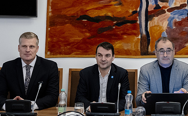 Motoristé sobě mají vést dva výbory ve Sněmovně, získají i post místopředsedy