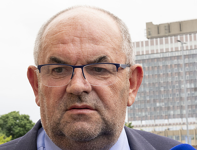 Soud rozhodl o propuštění fotbalového bosse Pelty, za mřížemi byl necelý týden