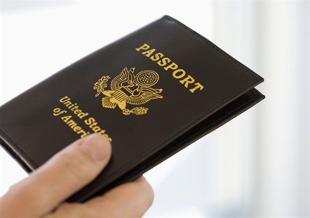 USA po dvaceti letech vypadly z desítky nejsilnějších pasů. Stále vede Singapur