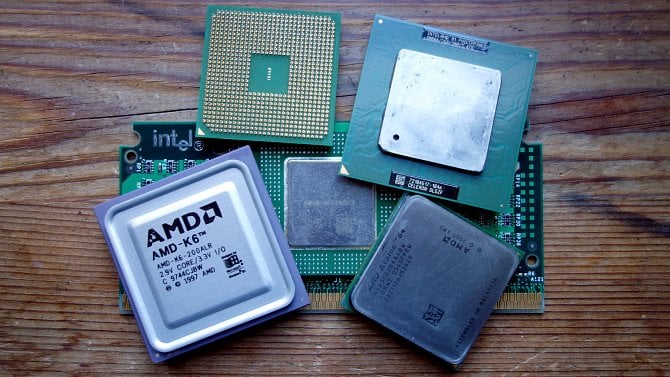 AMD a Intel společně modernizují x86 procesory. Přinesou maticové instrukce a stěžejní bezpečnostní novinku