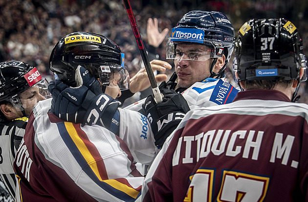 Sparta před legendami zaháněla malér. Zbytečně, báli jsme se vyhrát, říkal Kousal