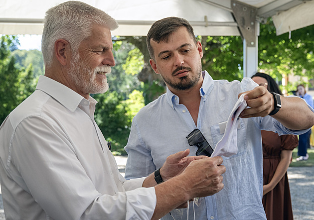 V ODS bují strejcokracie, musíme vyrazit za lidmi, burcuje kandidát na šéfa strany