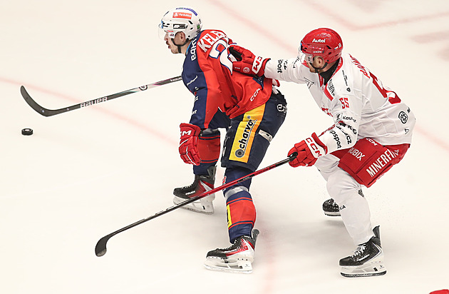ONLINE: Třinec doma srovnává šlágr. Sparta vítá Boleslav, Brno touží po odvetě
