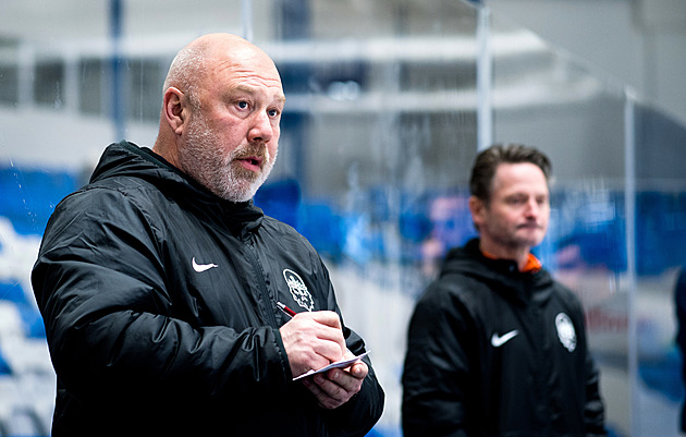 Utrápený Slovan má zvednout srdcař Mach: Pomáhá i Růžička, víc očí víc vidí