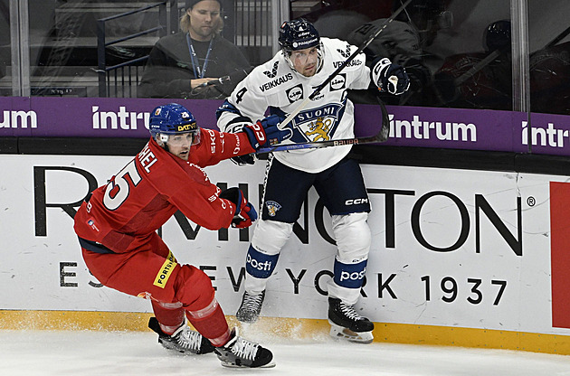 Česko - Finsko 2:4. Risk hokejistům nevychází, inkasují do prázdné brány