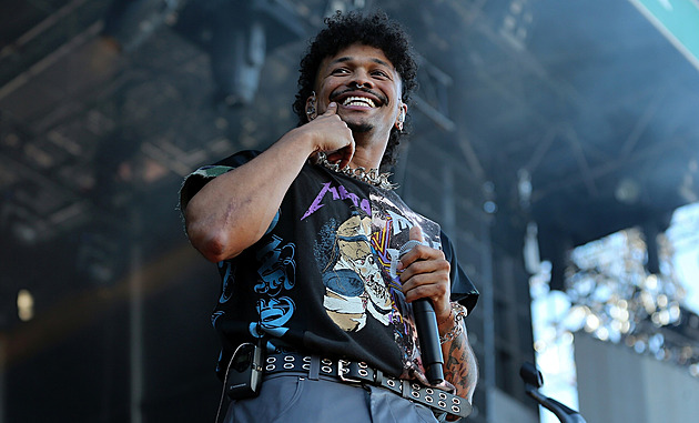 Lásce jsem se uzavřel a čas investoval do tvorby hudby, přiznává Ben Cristovao