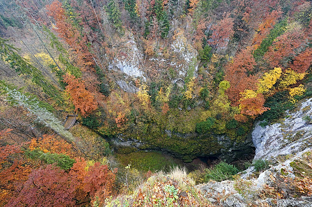 Na dně Macochy ležela mrtvá žena. Policisté zjišťují okolnosti její smrti