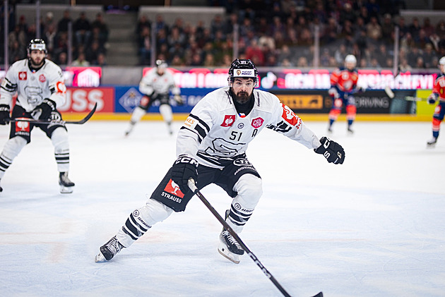 ONLINE: Zug - Sparta 4:0, hosté nestíhají, za domácí se trefil i Kubalík