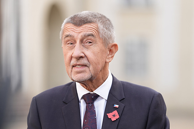 Babiš přišel na Národní už ráno. Mrzí ho, že Havel neprosadil většinový systém