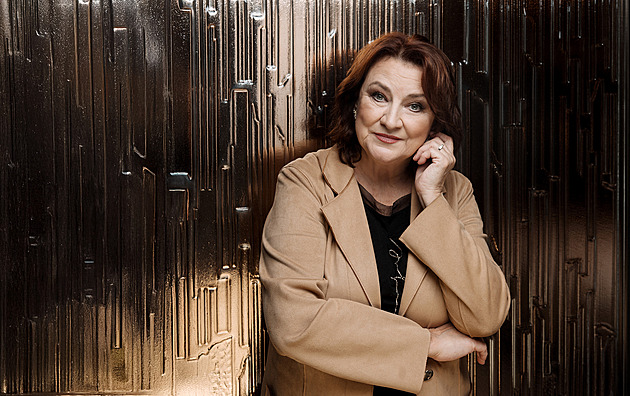 Omlazující zákroky? Přílišné úpravy mažou osobnost člověka, míní Adamovská