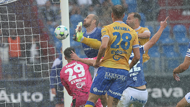 ONLINE: Teplice - Baník Ostrava 1:0, z penalty otevírá skóre Bílek
