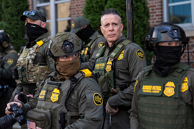 Afghánec obviněný z vraždy po střelbě na gardisty u Bílého domu odmítl vinu