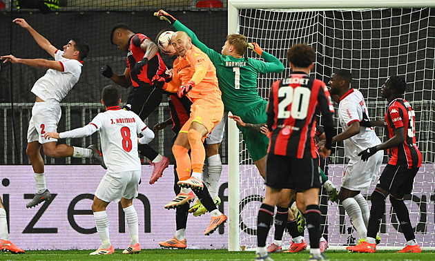 Horníček v Evropské lize vychytal výhru Bragy, Pavlenka dostal tři góly