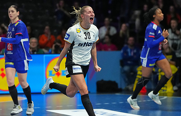 Německé házenkářky vyřadily ve světovém semifinále obhájkyně titulu z Francie